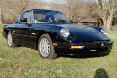 Alfa Romeo Quadrifoglio Spider Black 1988