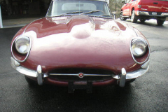 Jaguar Series 1.5 Roadster Burgundy 1968 Front View