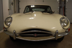 Jaguar XKE E Type Series 2 Coupe White 1970 Front View