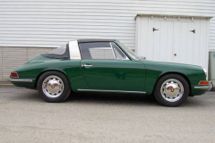 Porsche 911 L Soft Window Targa Green 1968 Passenger Side View