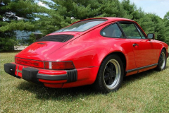 Porsche-911-4