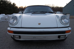 Porsche 911 SC Coupe White 1983 Front View