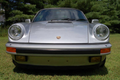 Porsche 911 Carrera Silver 1985 Front View