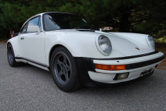 Porsche 911 Turbo White 1986