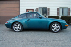 Porsche 993 Coupe Green 1996 Passenger Side View