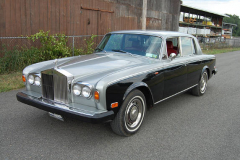 Rolls Royce Silver Shadow Silver Black 1975 Front View